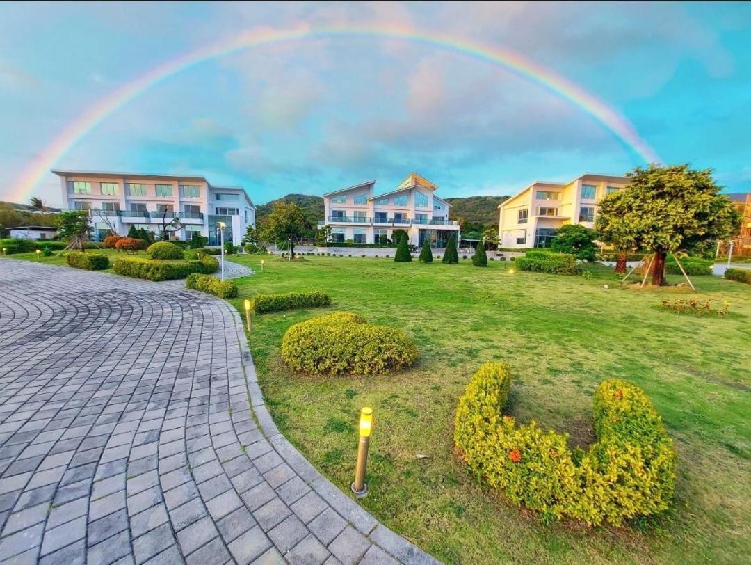 墾丁椰林 海灘文旅 Hotel Cape Eluanbi Buitenkant foto