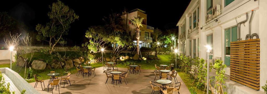 墾丁椰林 海灘文旅 Hotel Cape Eluanbi Buitenkant foto