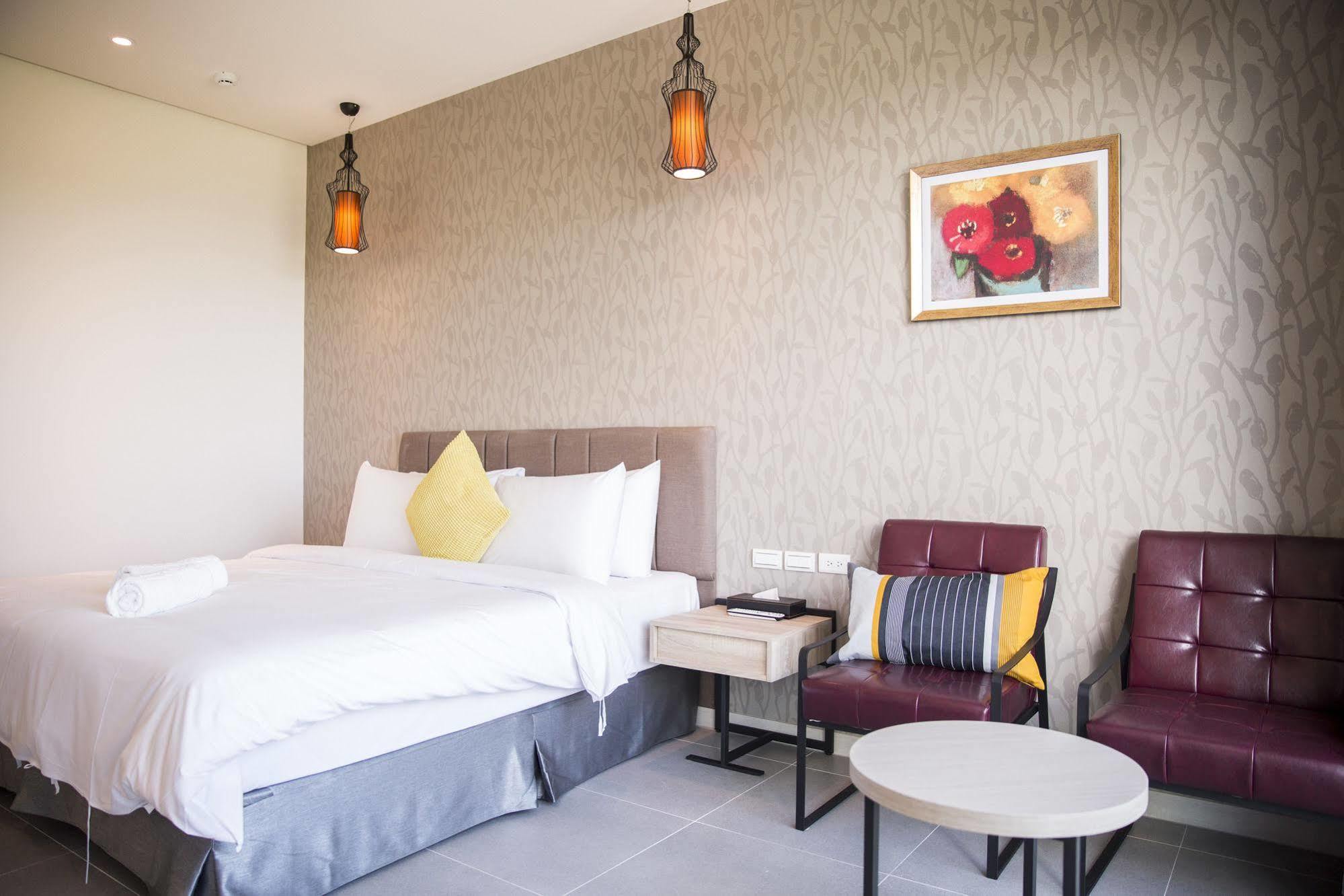 墾丁椰林 海灘文旅 Hotel Cape Eluanbi Buitenkant foto