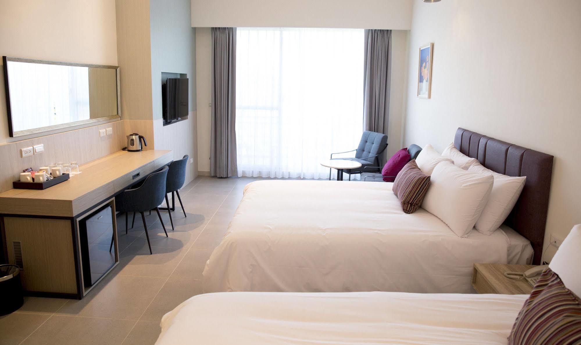 墾丁椰林 海灘文旅 Hotel Cape Eluanbi Buitenkant foto